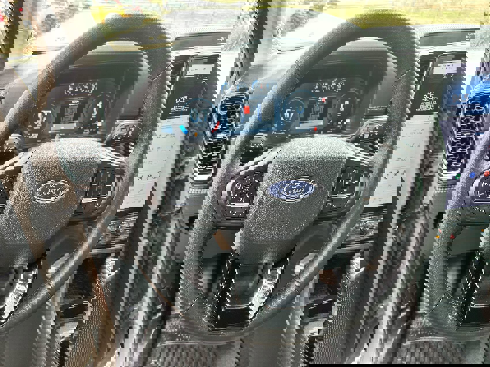 Used 2025 Ford Ranger Lariat w/ FX4 Off-Road Package image 14