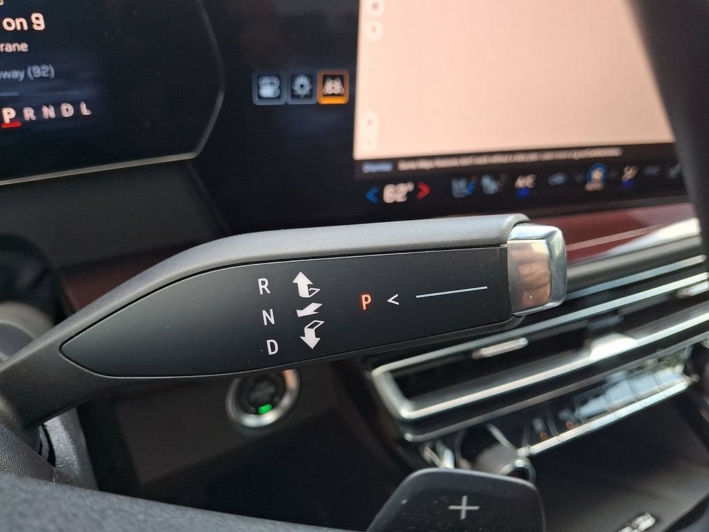 Certified 2024 Chevrolet Traverse RS AWD/4WD image 17
