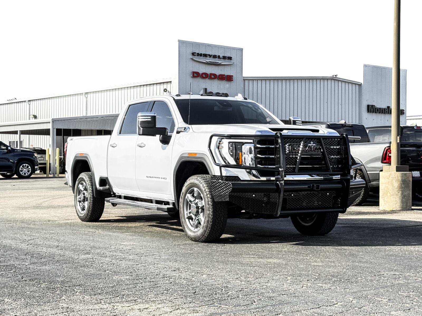 Used 2026 GMC Sierra 2500 SLT w/ Texas SLT Premium Package AWD/4WD image 6