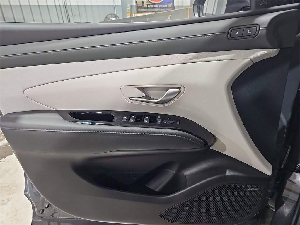 New 2026 Hyundai Tucson Limited image 27