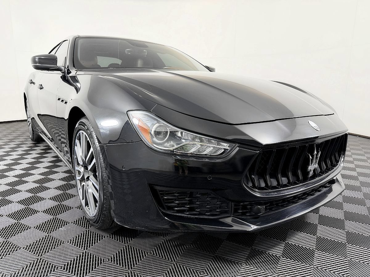 Used 2018 Maserati Ghibli RWD image 5