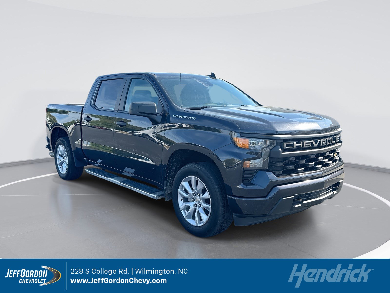 Used 2022 Chevrolet Silverado 1500 Custom