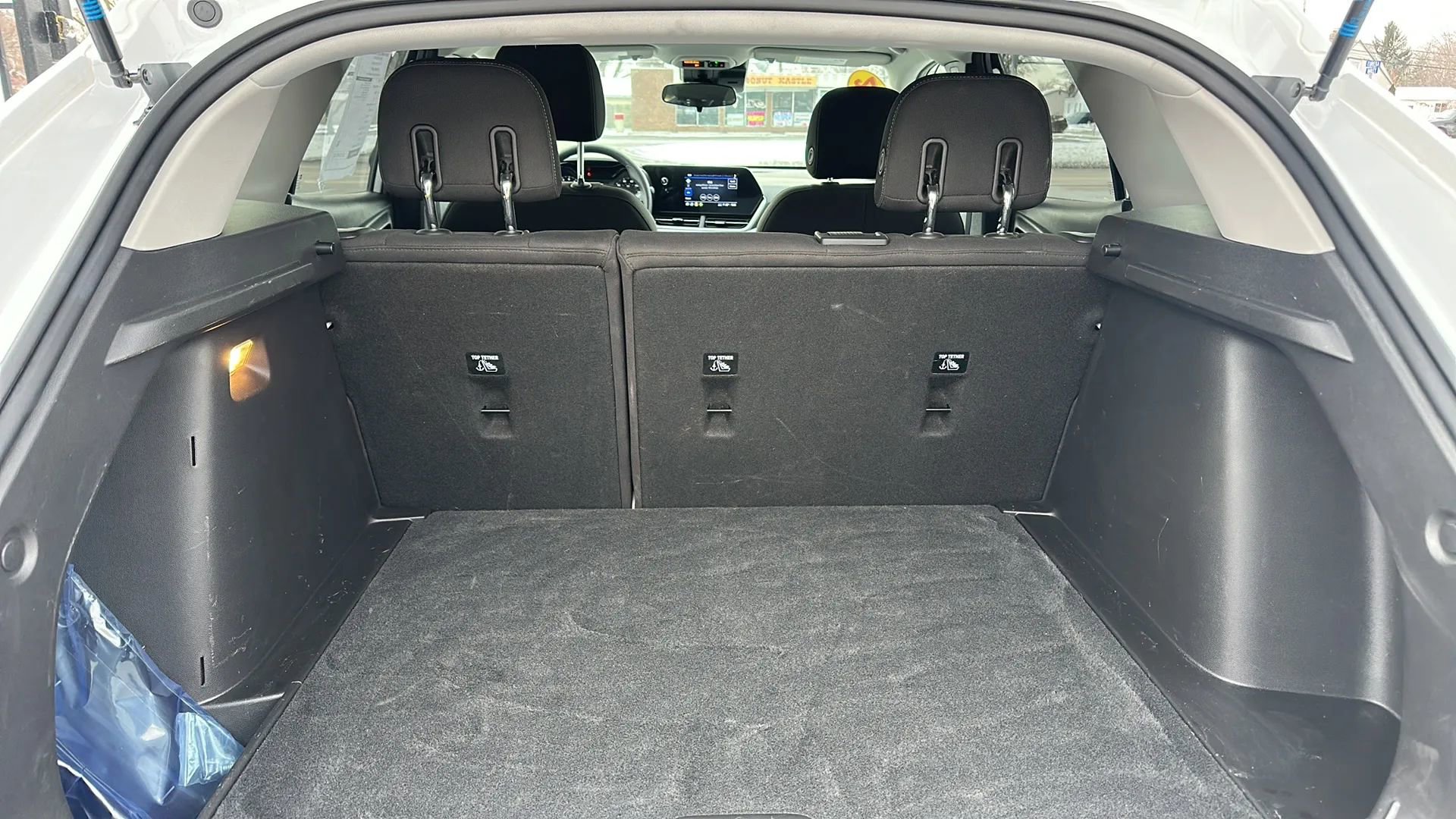 Used 2025 Chevrolet Trax LS image 15