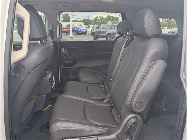 New 2026 Kia Carnival SX image 10
