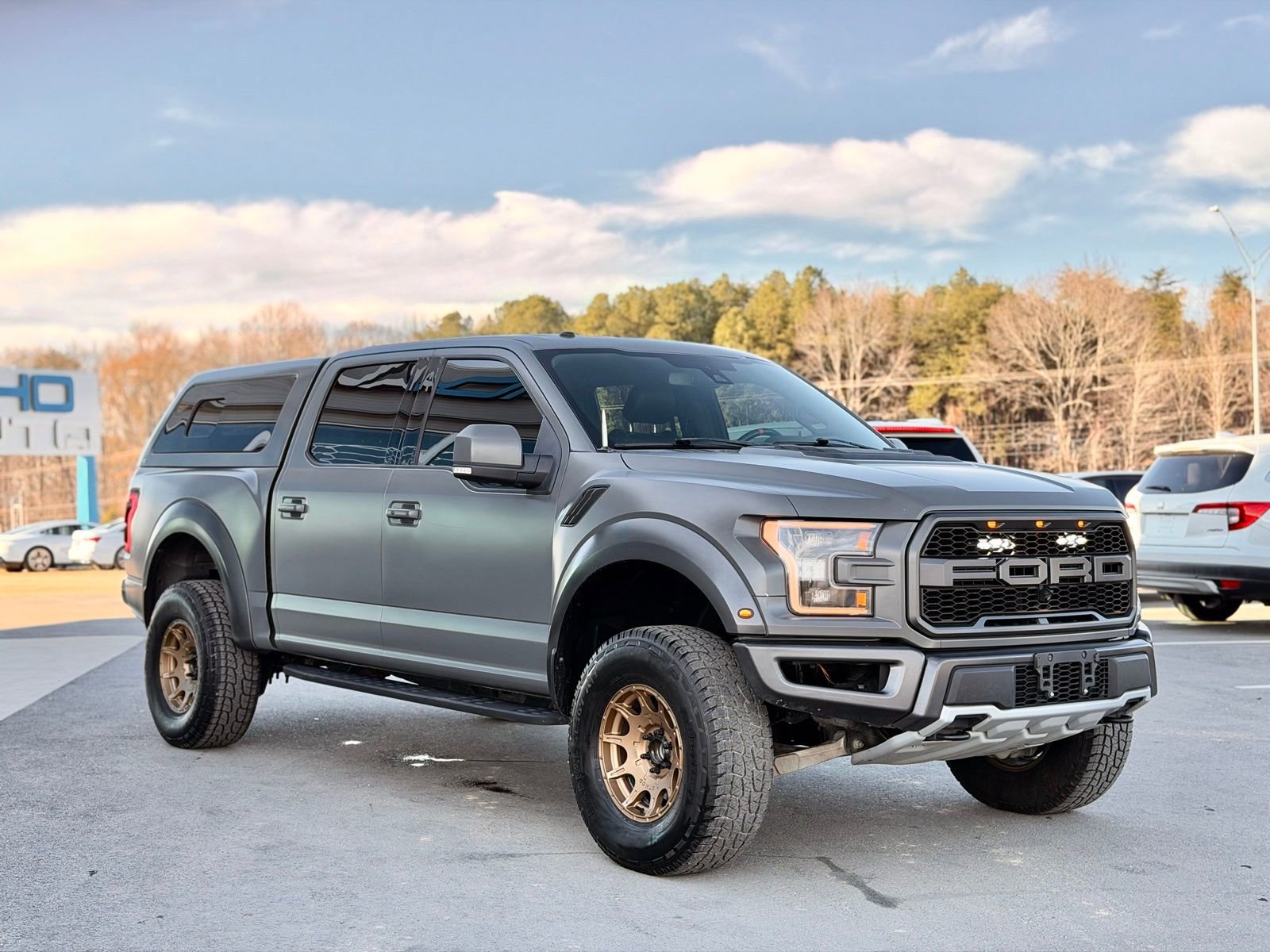 Used 2018 Ford F150 Raptor w/ Equipment Group 802A Luxury image 6