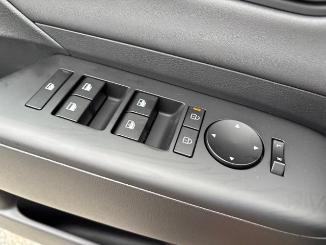 New 2027 Hyundai Kona Limited AWD/4WD image 7