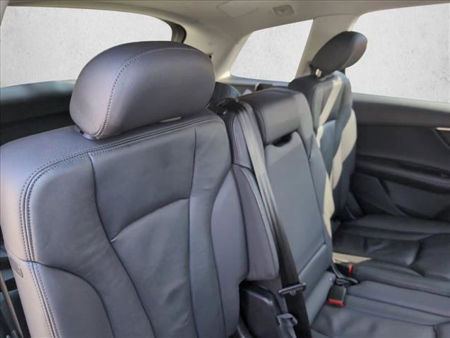 Used 2024 Audi Q7 Premium Plus image 21