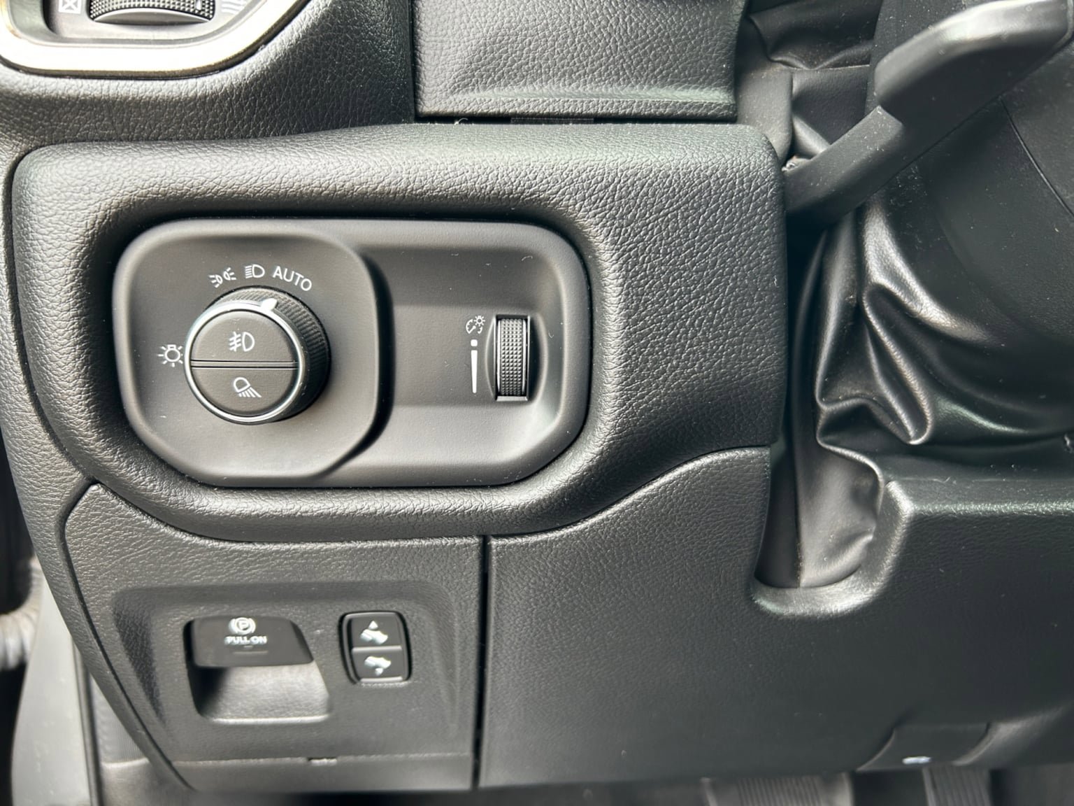 Used 2023 RAM 1500 Rebel w/ Rebel Level 2 Equipment Group AWD/4WD image 23