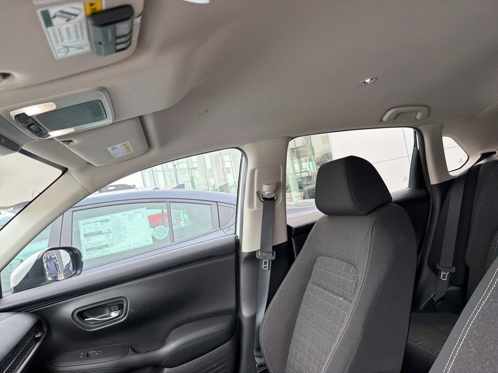 Used 2023 Honda HR-V LX image 9