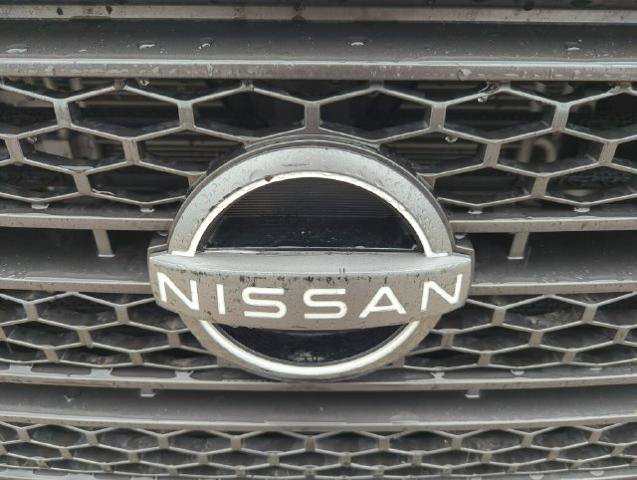 Certified 2024 Nissan Titan SV w/ SV Convenience Package AWD/4WD image 5