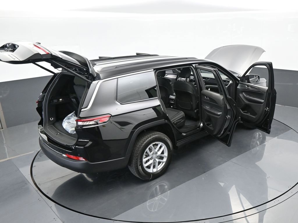 Used 2024 Jeep Grand Cherokee L Laredo w/ Luxury Tech Group I image 56