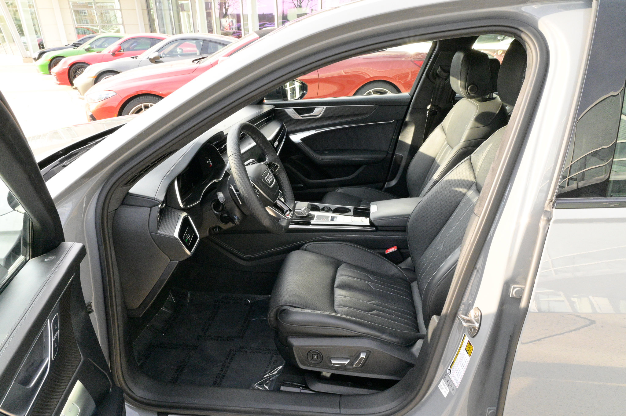 Used 2025 Audi RS 6 performance image 17