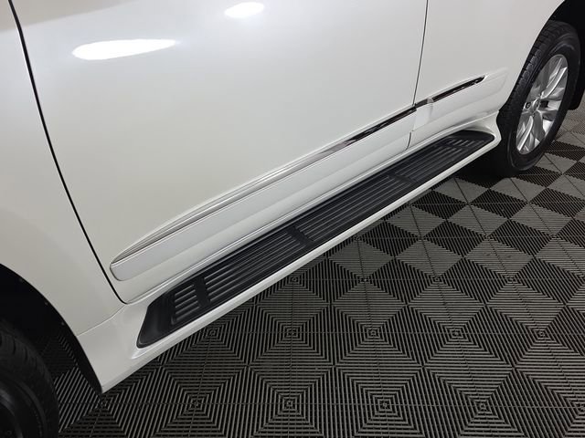 Used 2018 Lexus GX 460 Premium w/ Premium Package image 9