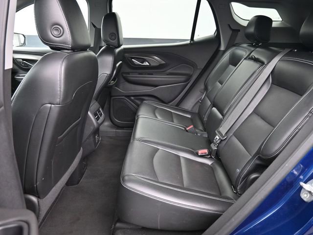 Used 2023 GMC Terrain SLT image 28