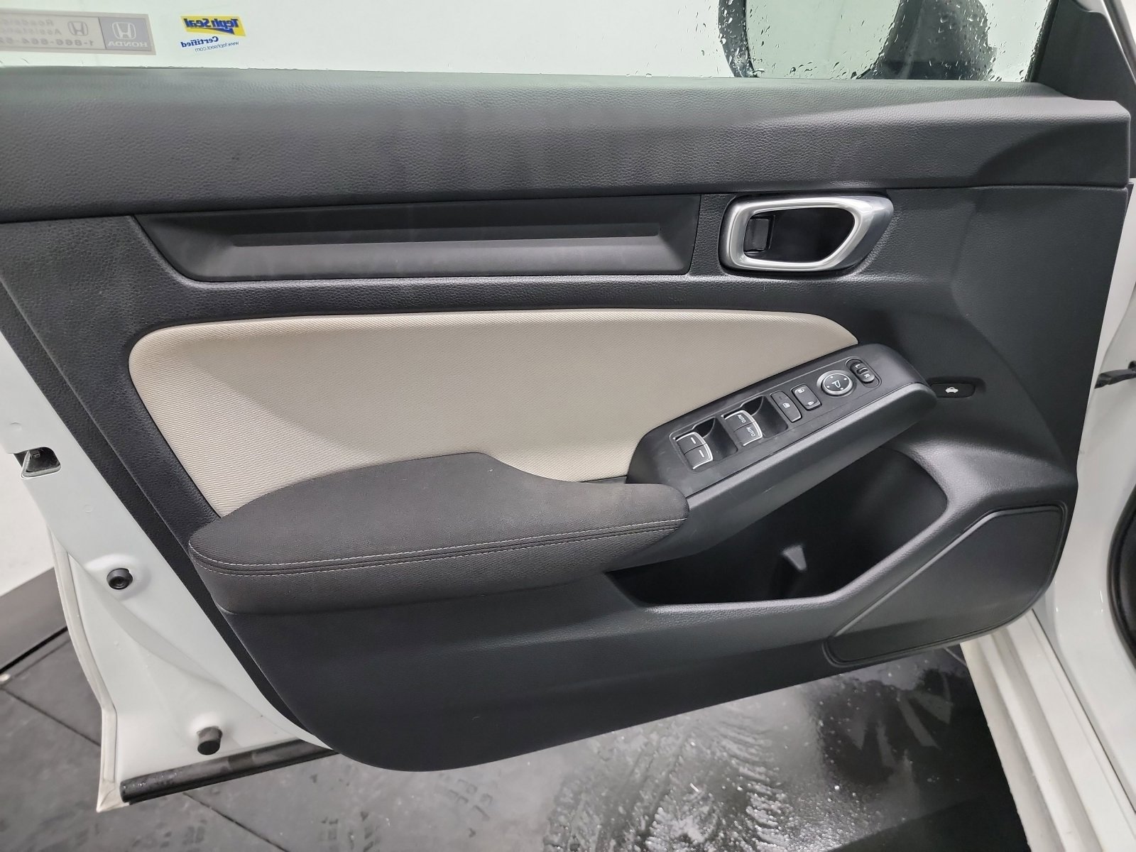 Used 2023 Honda Civic LX image 13