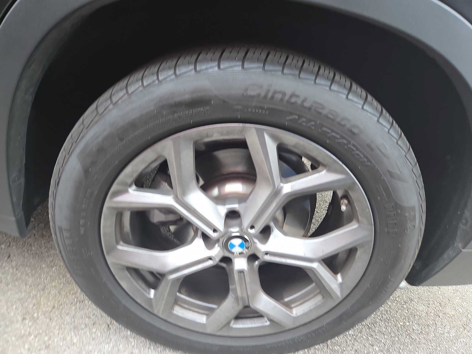 Used 2024 BMW X3 xDrive30i w/ Premium Package AWD/4WD image 8