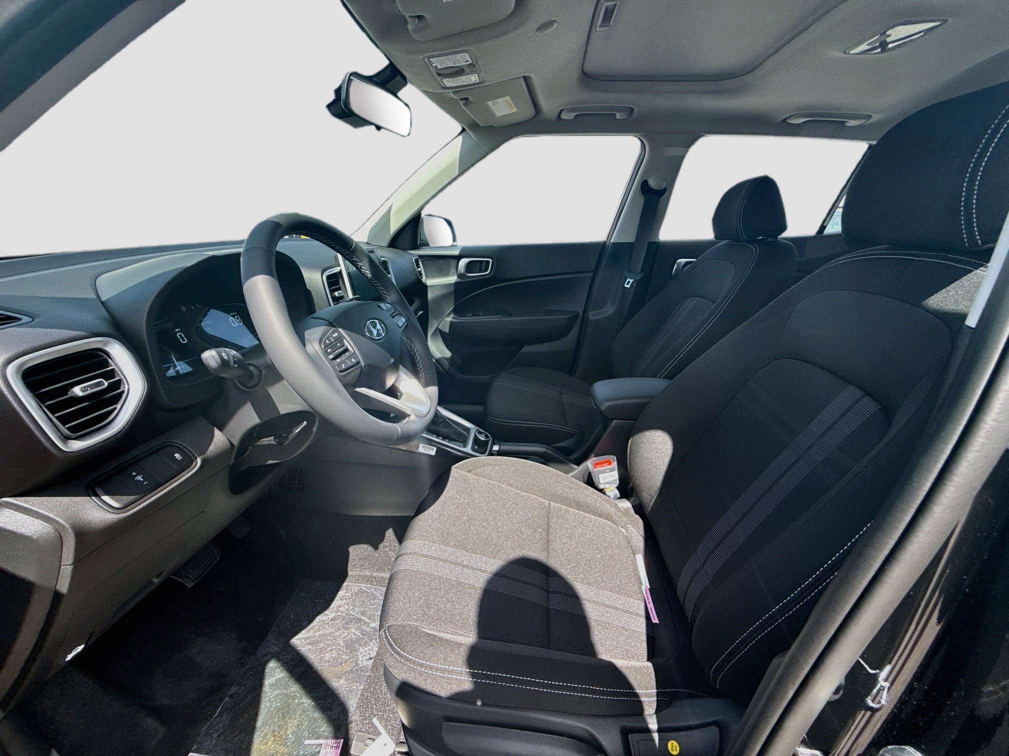 New 2026 Hyundai Venue SEL FWD image 14