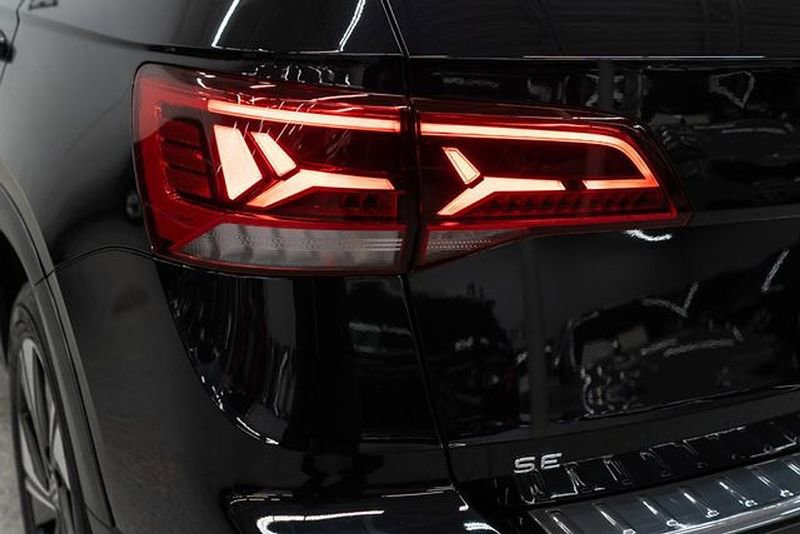 Used 2023 Volkswagen Taos SE image 39