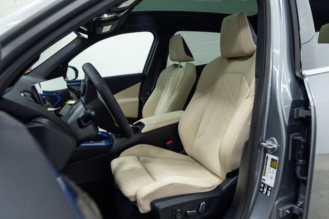 Certified 2025 BMW X3 xDrive30i w/ Premium Package AWD/4WD image 21