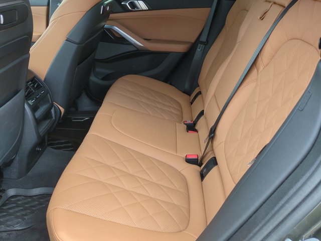 Used 2024 BMW X6 xDrive40i w/ Executive Package AWD/4WD image 20