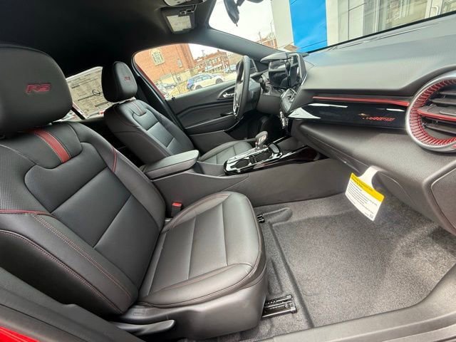 New 2026 Chevrolet Trax RS w/ Driver Confidence Package FWD image 19