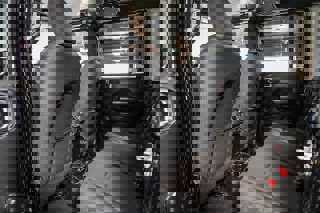 Used 2019 Jeep Wrangler Unlimited Sport image 14