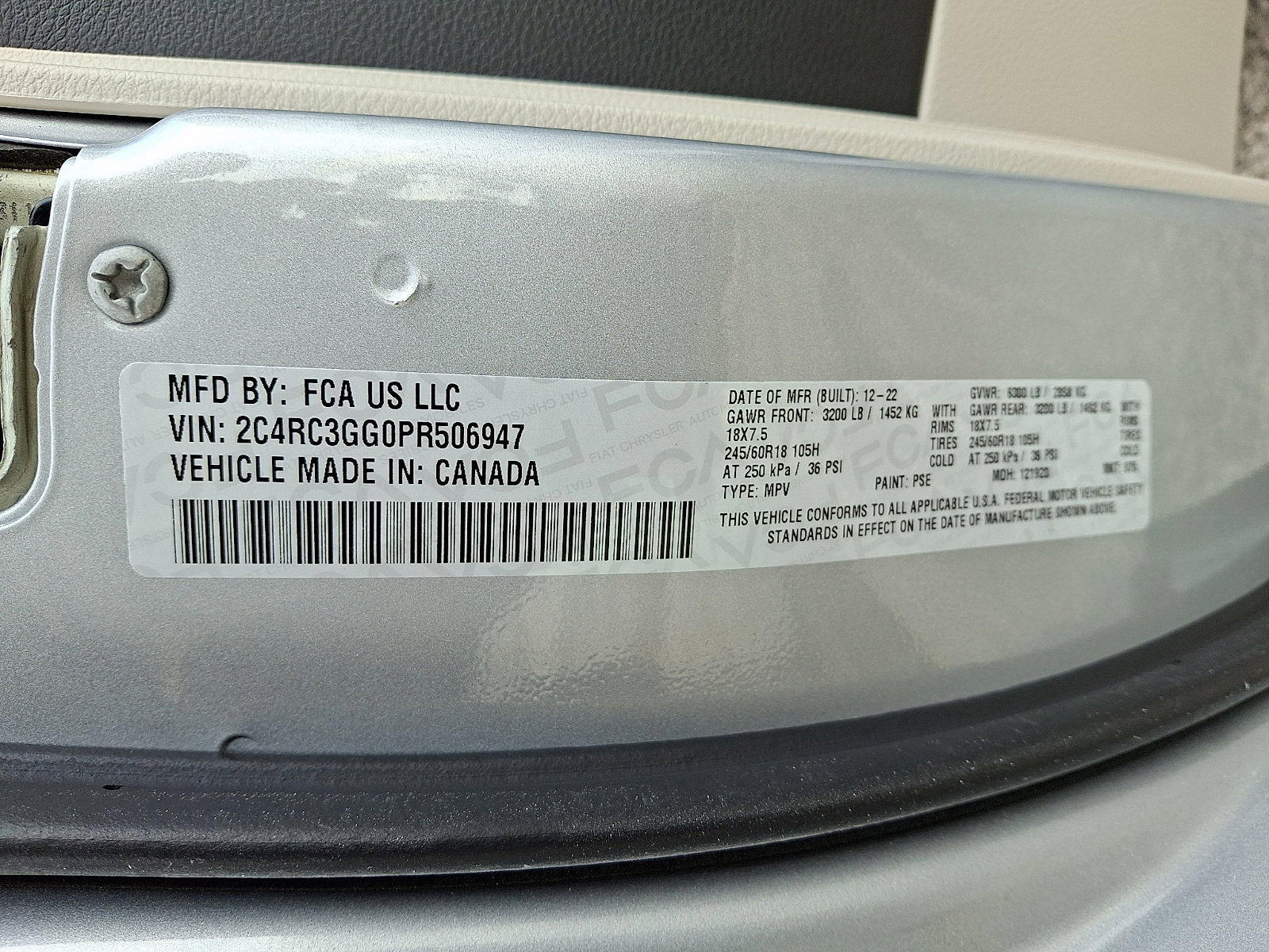 Used 2023 Chrysler Pacifica Limited image 31