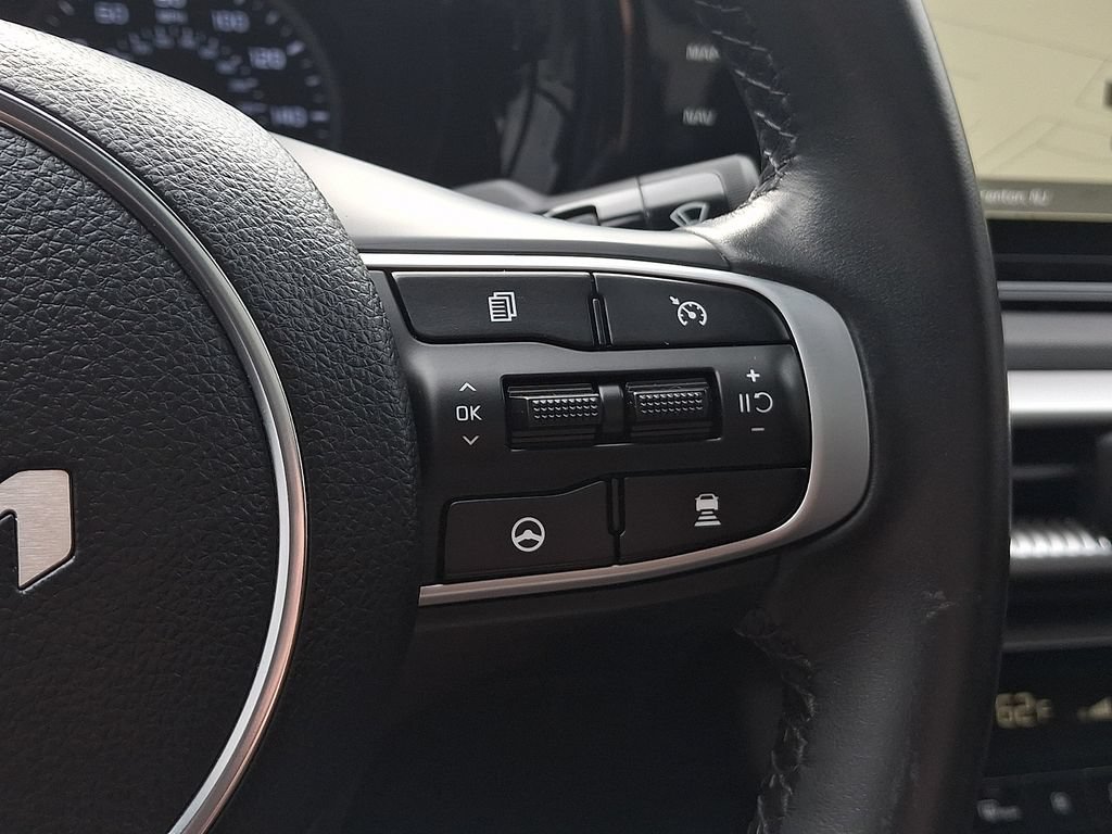 Used 2023 Kia K5 GT-Line FWD image 25