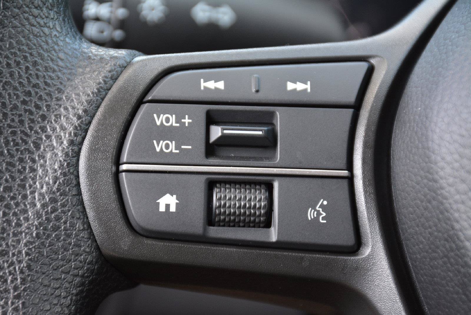 Used 2027 Honda HR-V LX image 30