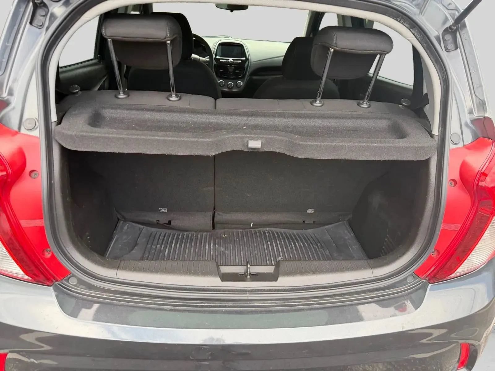 Used 2019 Chevrolet Spark LS FWD image 19