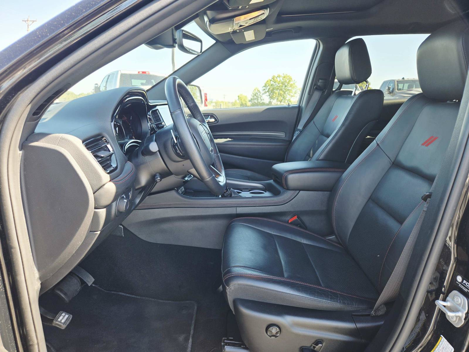 Used 2025 Dodge Durango GT AWD/4WD image 13
