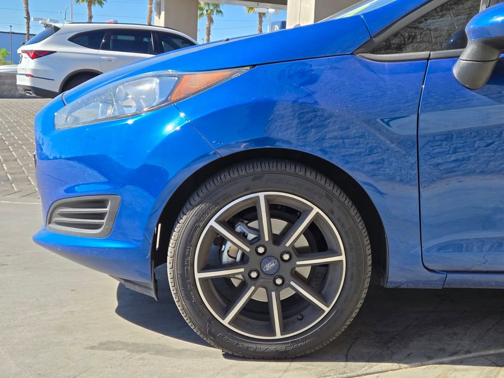 Used 2019 Ford Fiesta SE image 5