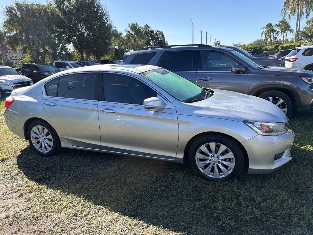 Used 2015 Honda Accord EX image 7