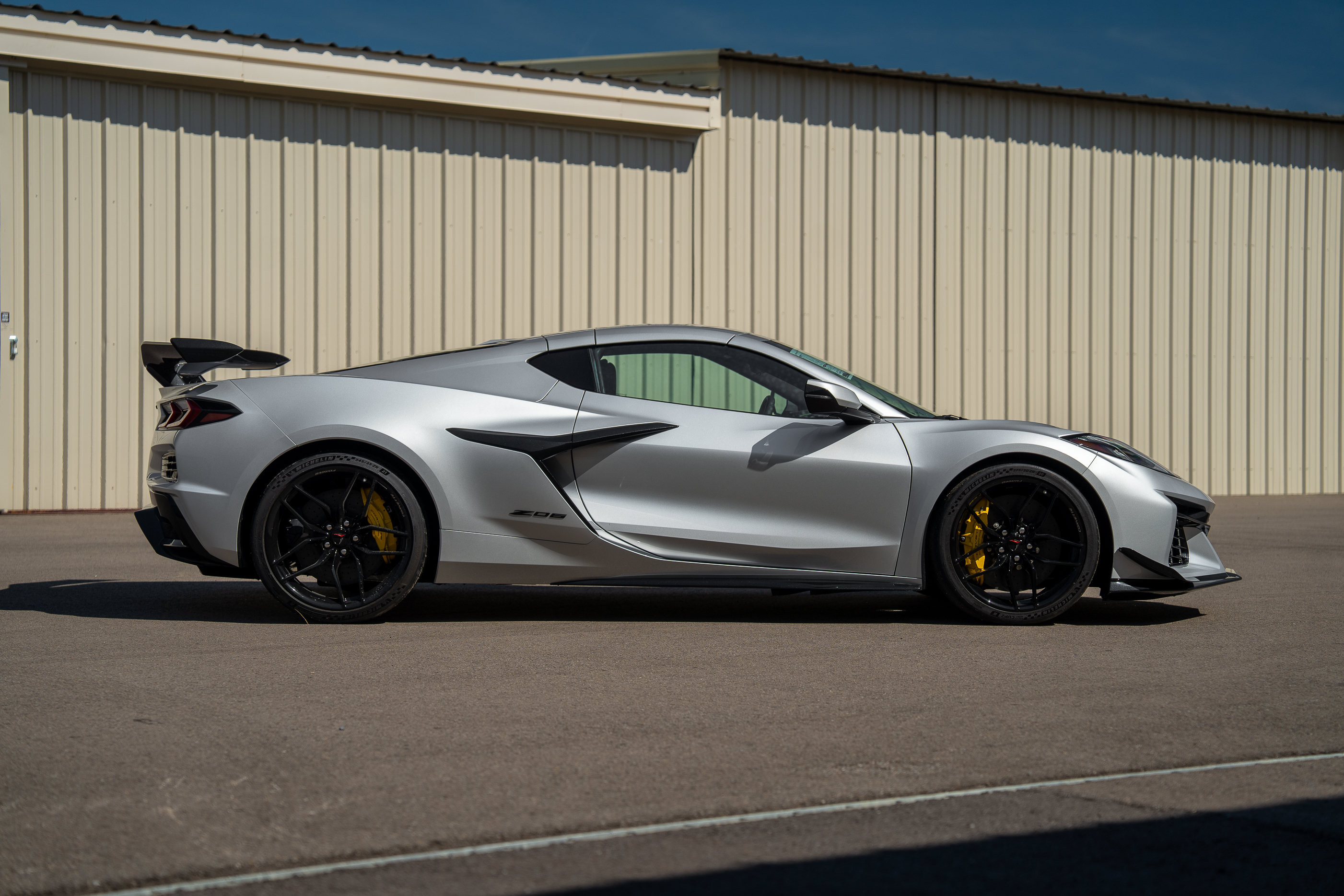 New 2027 Chevrolet Corvette Z06 w/ Z07 Performance Package RWD image 10