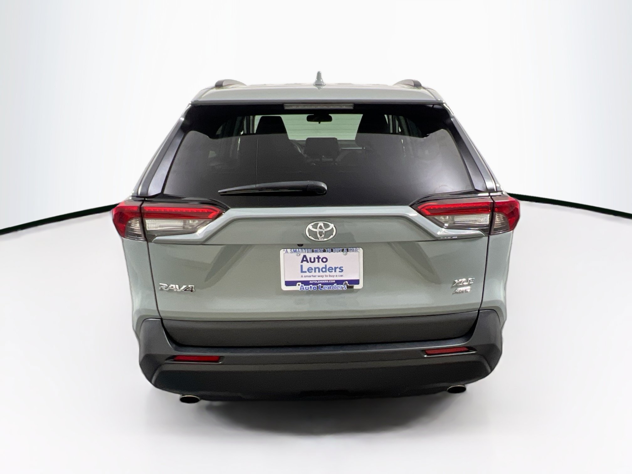 Used 2022 Toyota RAV4 XLE w/ Convenience Package AWD/4WD image 6