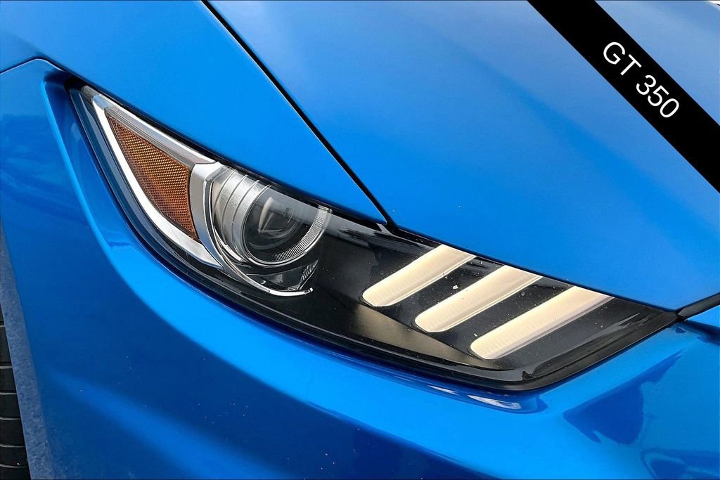 Used 2020 Ford Mustang Shelby GT350 w/ Technology Package image 29