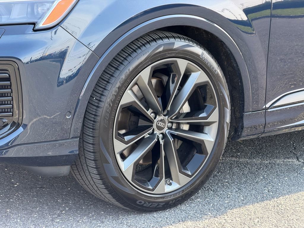 Certified 2025 Audi Q7 3.0T Premium Plus w/ Premium Plus Package image 8