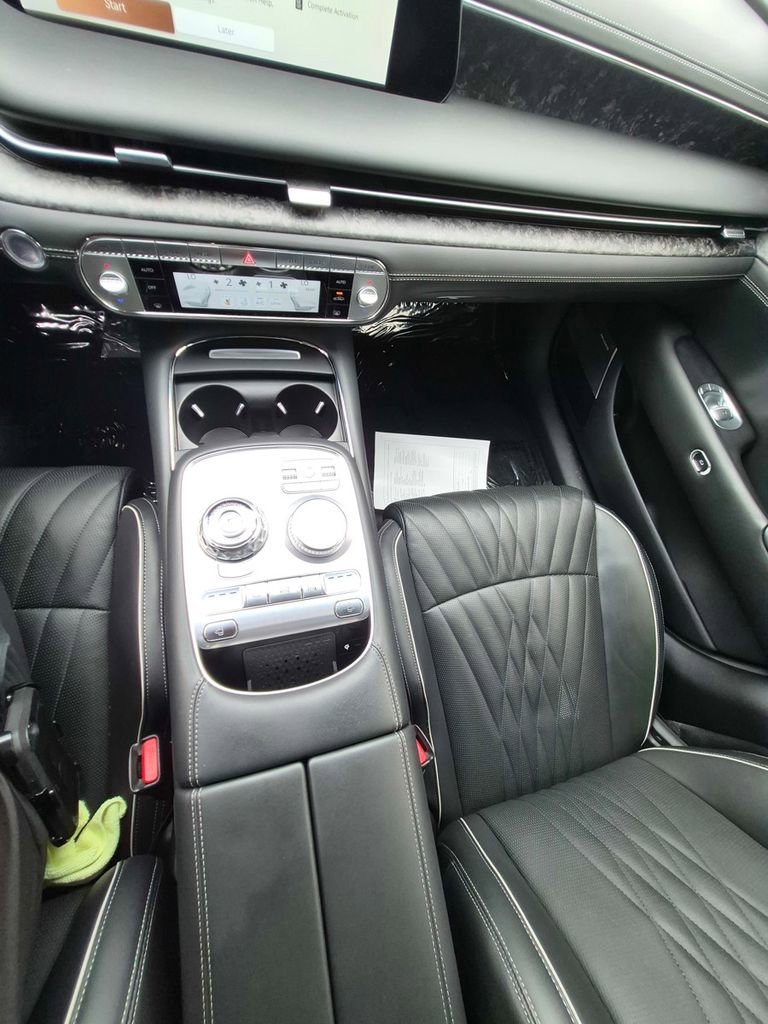 Used 2023 Genesis G90 3.5T AWD/4WD image 18