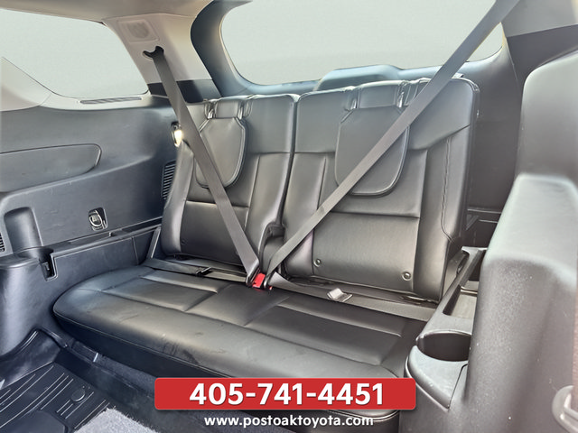 Used 2021 Ford Explorer Limited w/ Equipment Group 301A AWD/4WD image 15