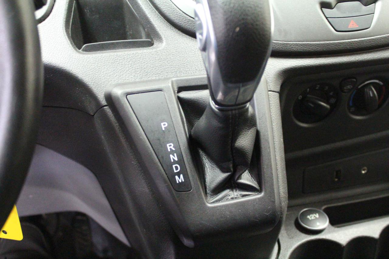 Used 2016 Ford Transit 350 XL RWD image 18