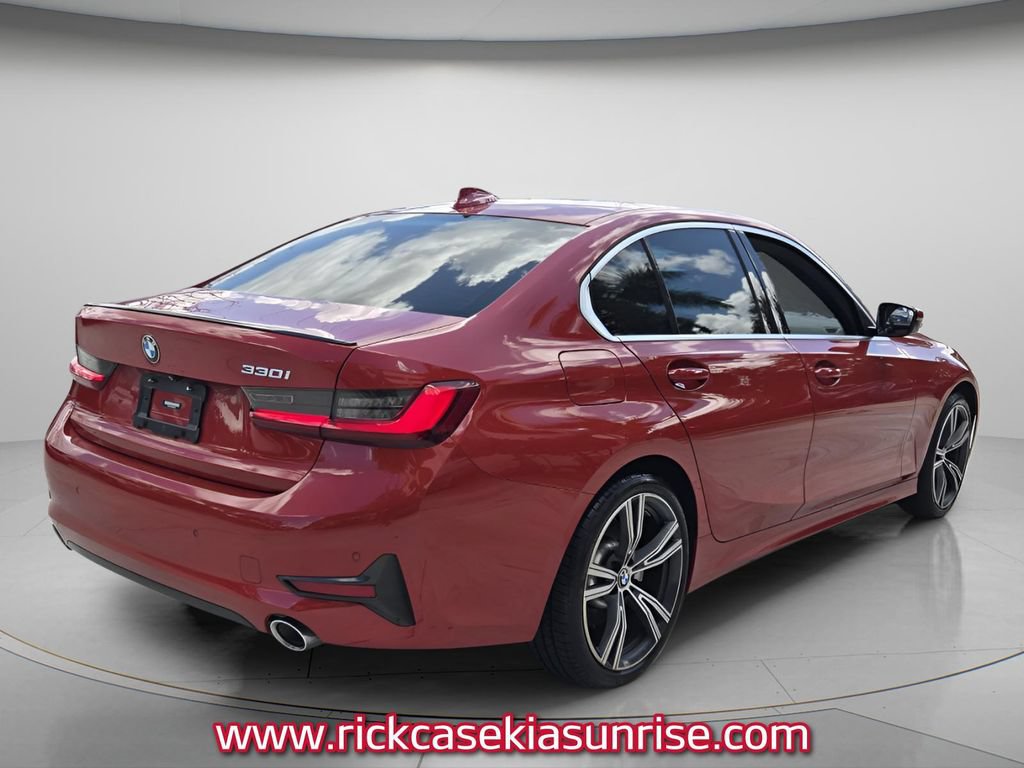 Used 2022 BMW 330i Sedan w/ Driving Assistance Package RWD image 7