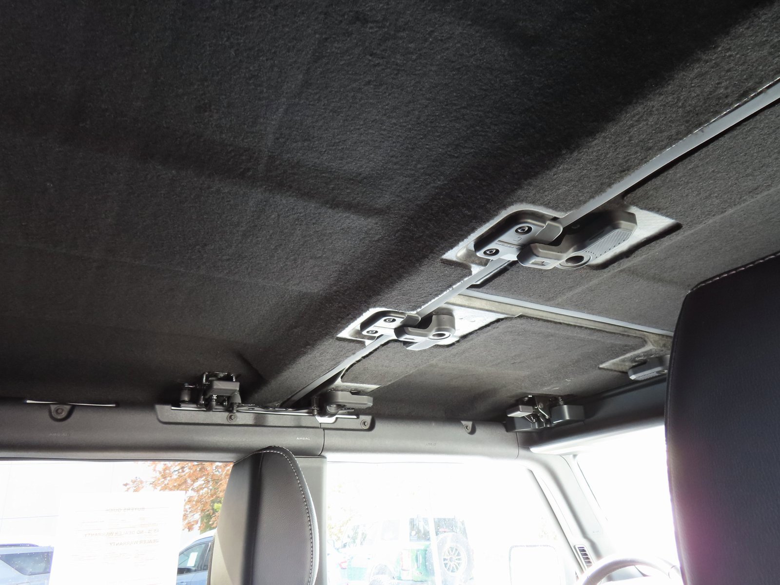 Used 2025 Ford Bronco Outer Banks image 40