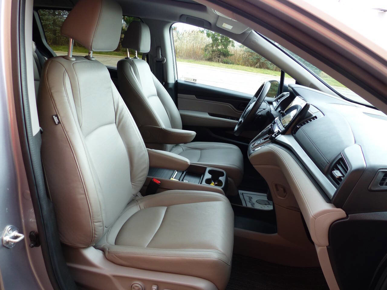 Used 2024 Honda Odyssey EX-L image 44