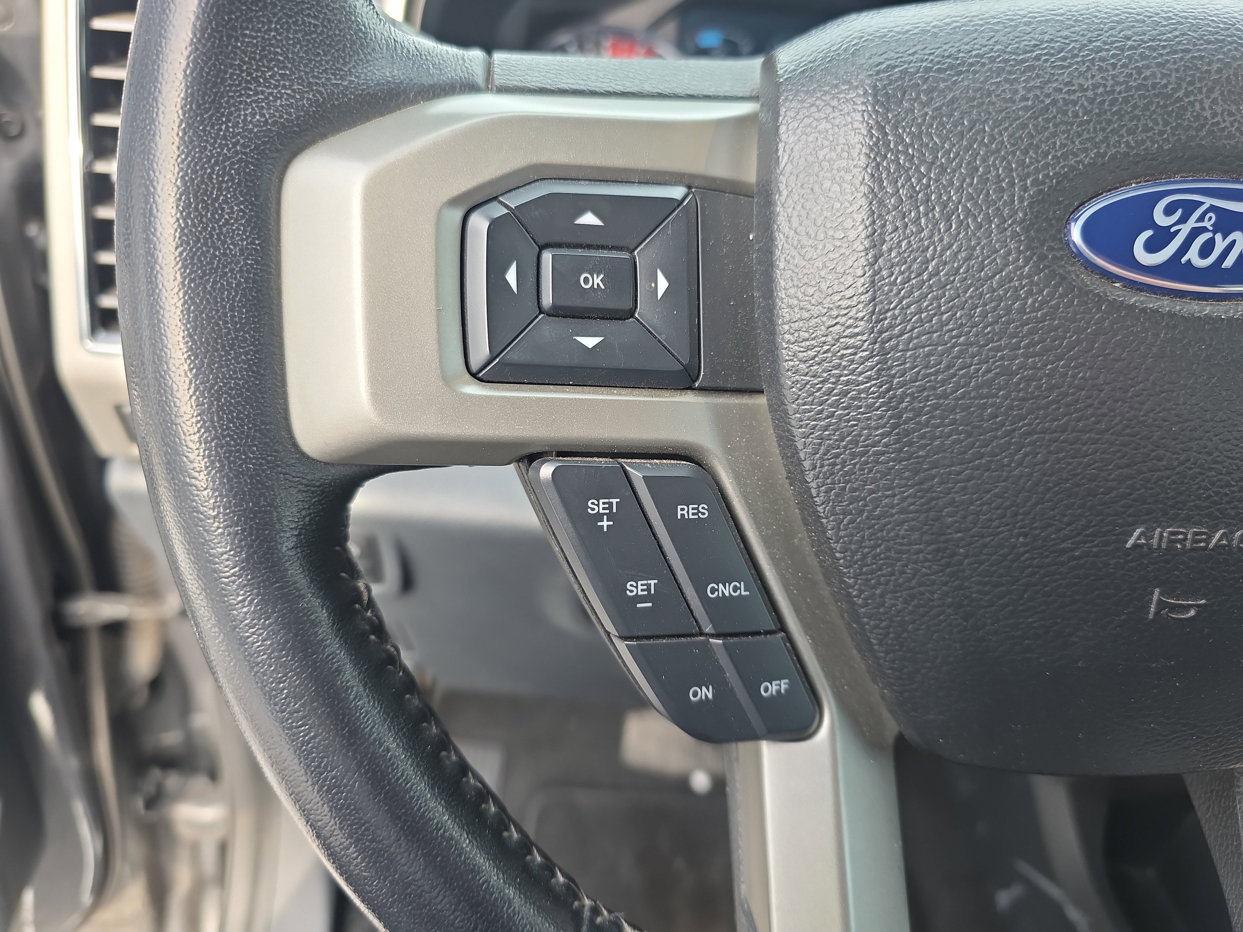 Used 2022 Ford F250 Lariat w/ Lariat Ultimate Package image 19