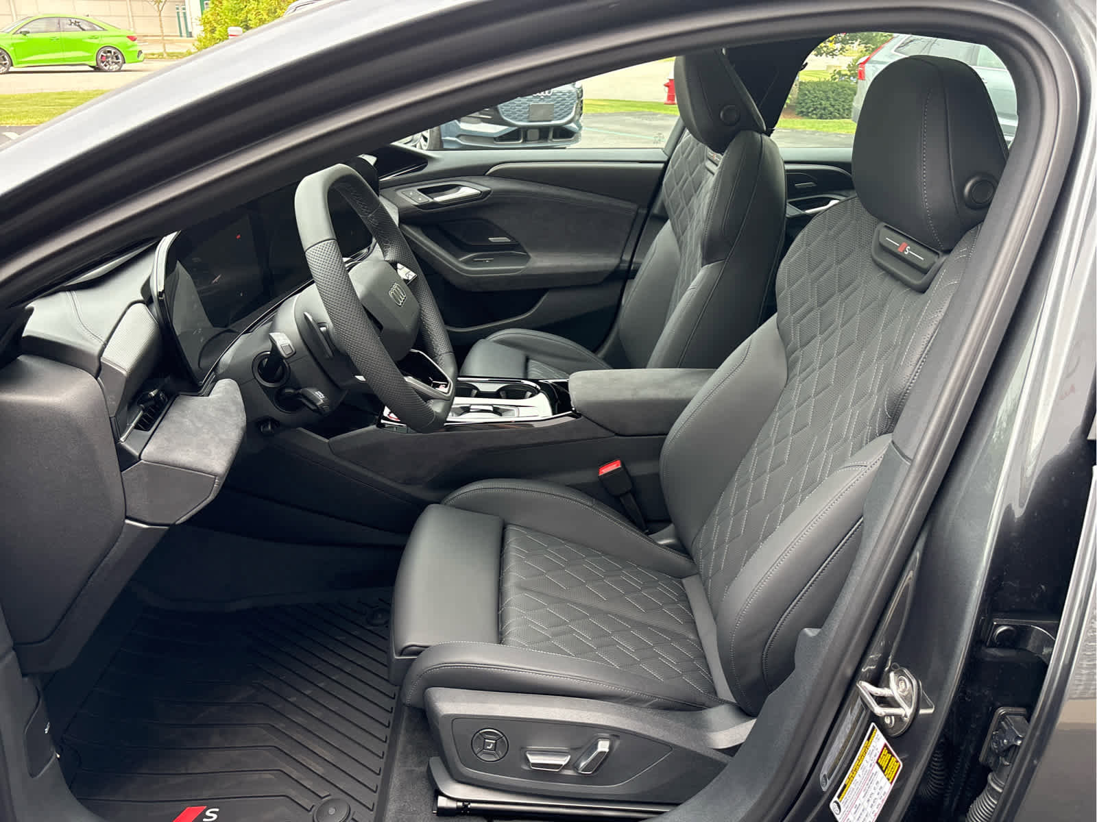 New 2025 Audi S6 e-tron Prestige image 13