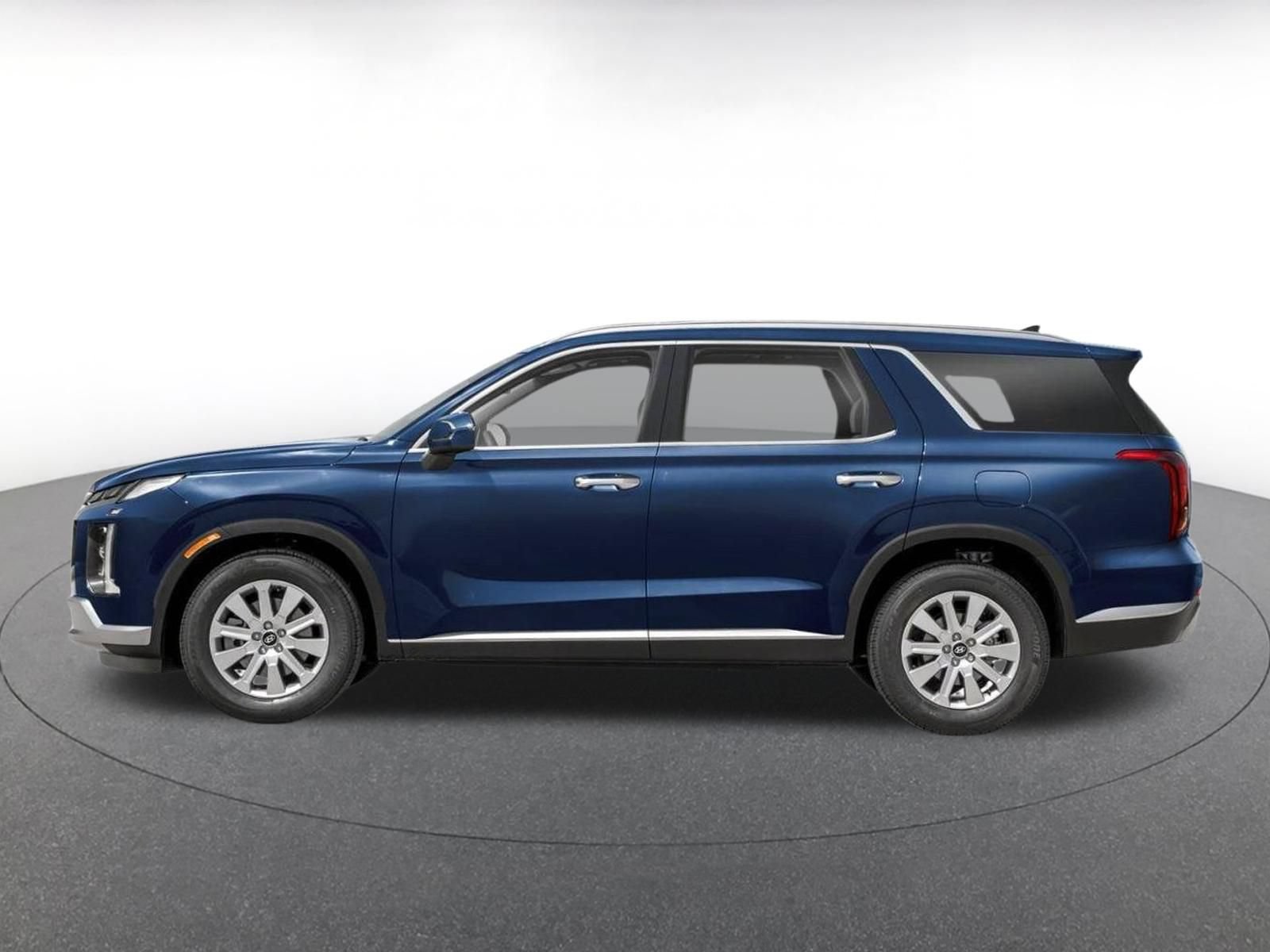 Used 2025 Hyundai Palisade SEL FWD image 3