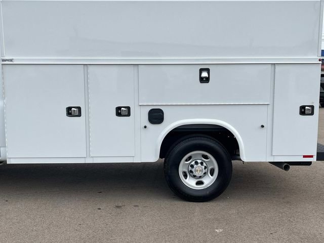 New 2025 Chevrolet Express 3500 w/ Power Convenience Package image 14