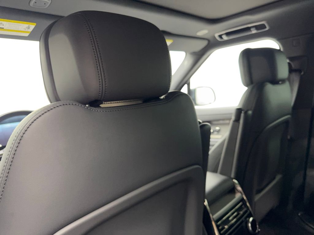 Used 2024 Land Rover Range Rover Sport Dynamic SE image 34