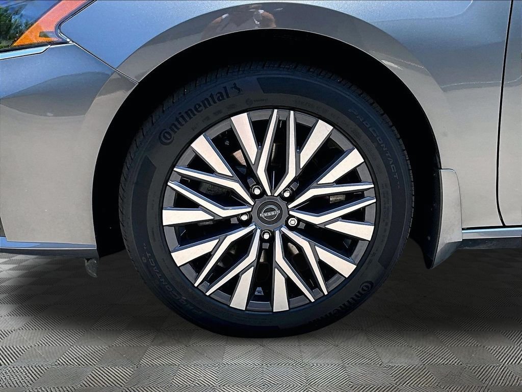 Used 2023 Nissan Altima 2.5 SV AWD/4WD image 27