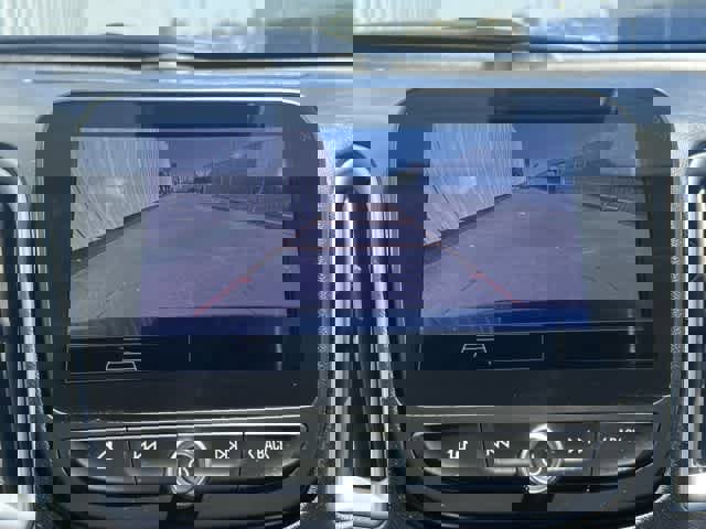 Used 2023 Chevrolet Malibu LT image 18